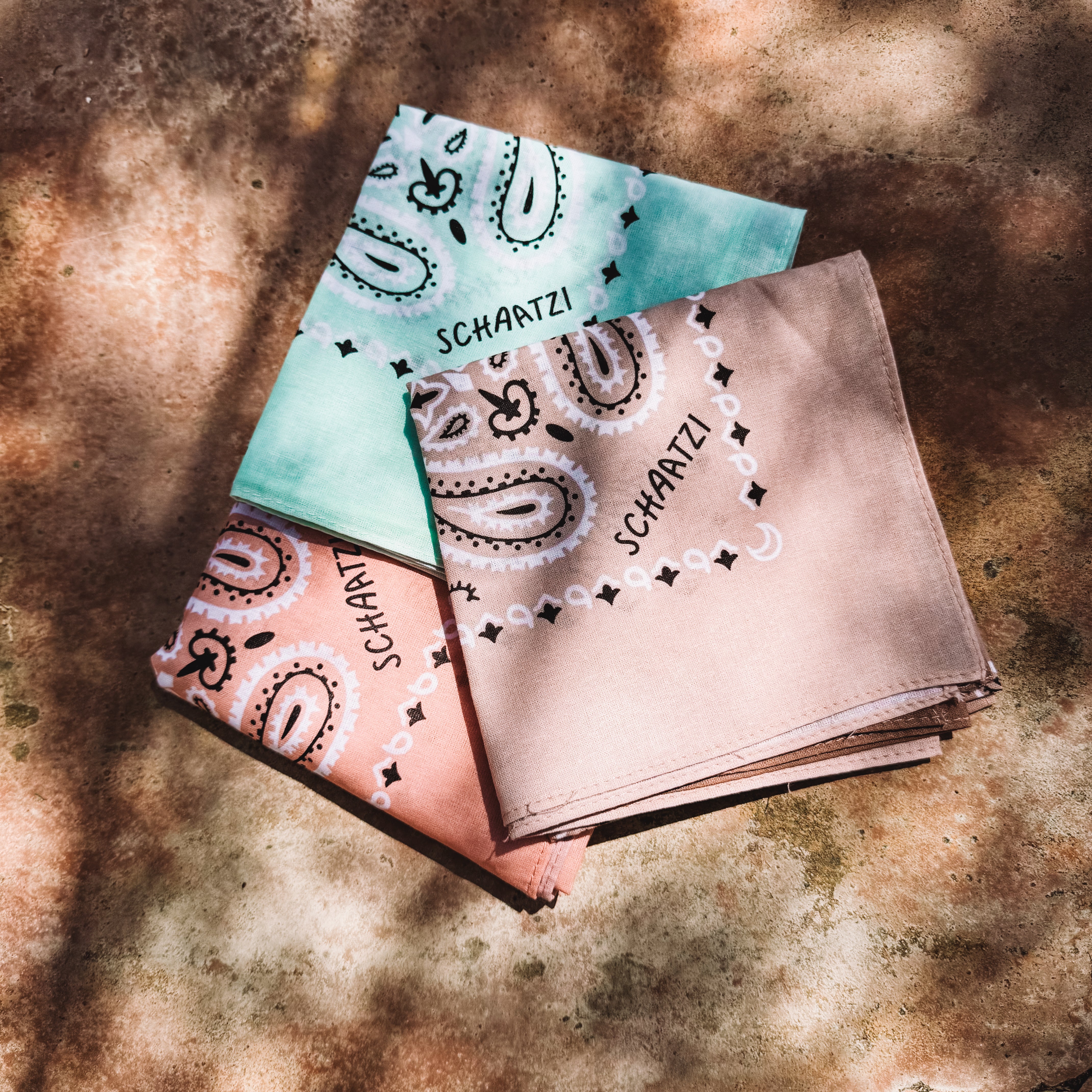 Color dipped Bandana