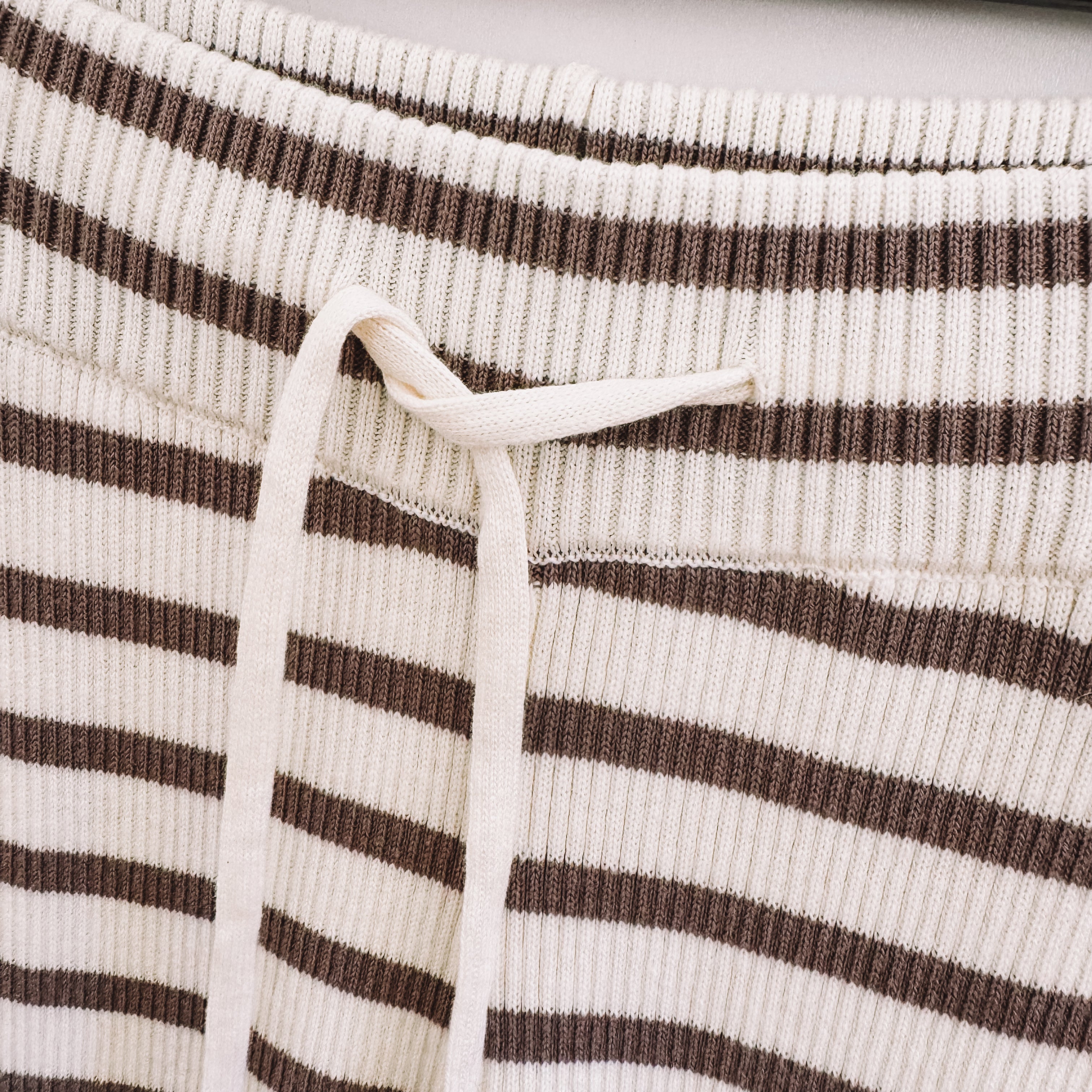 MOM knit stripe pants