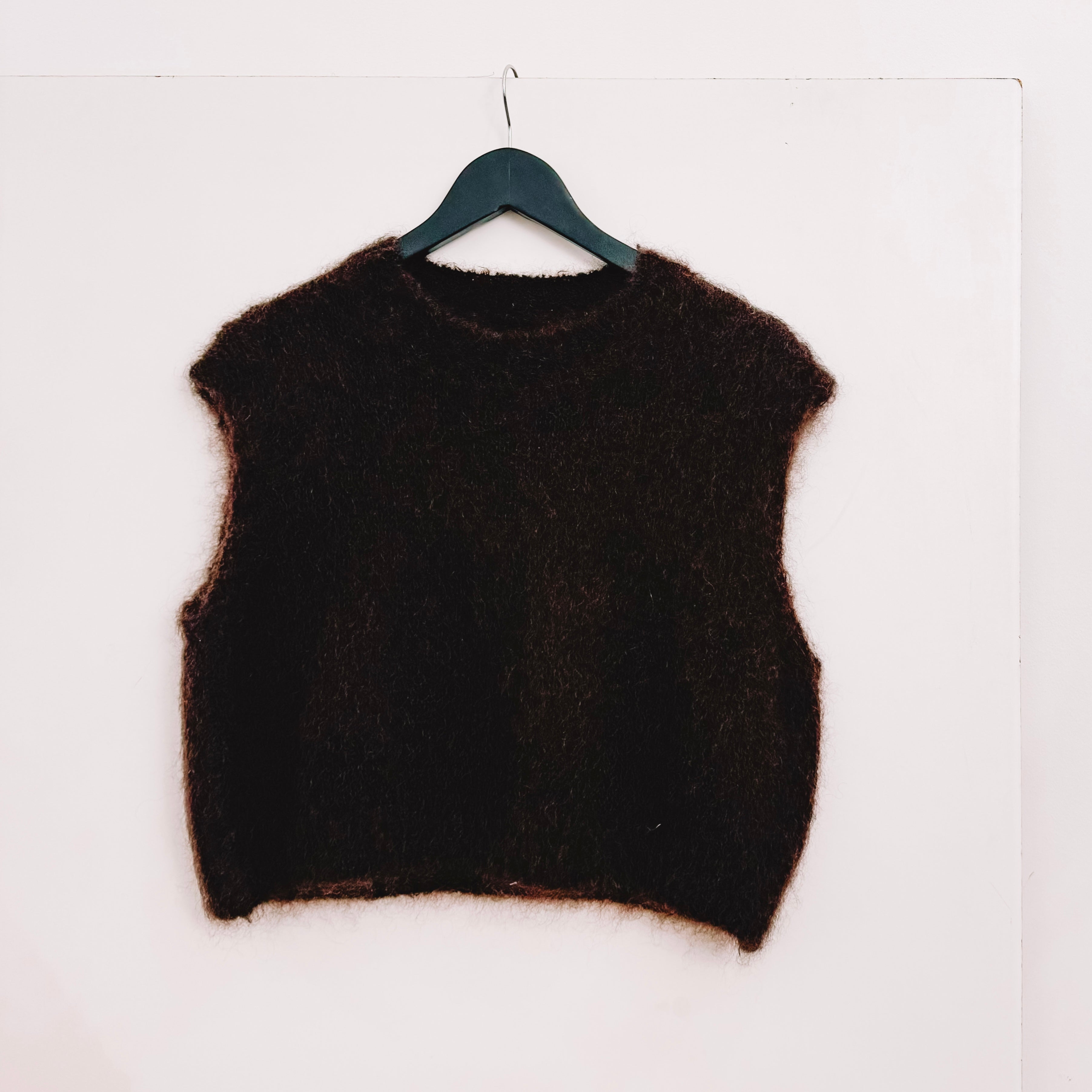 MOM choco mohair Vest