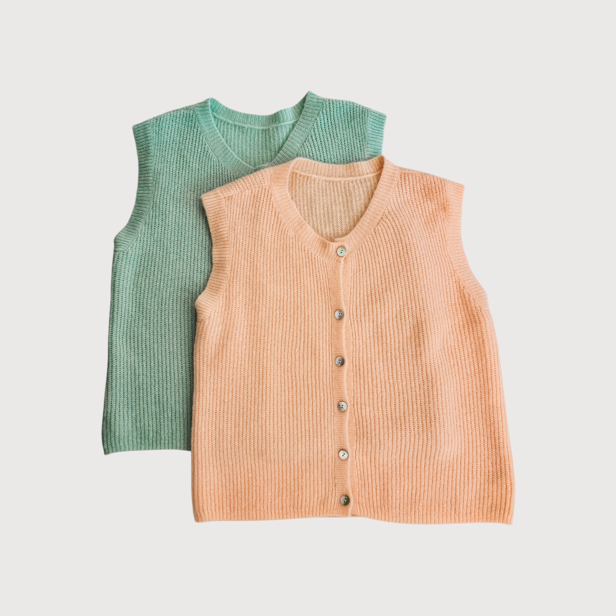 MOM spring vest