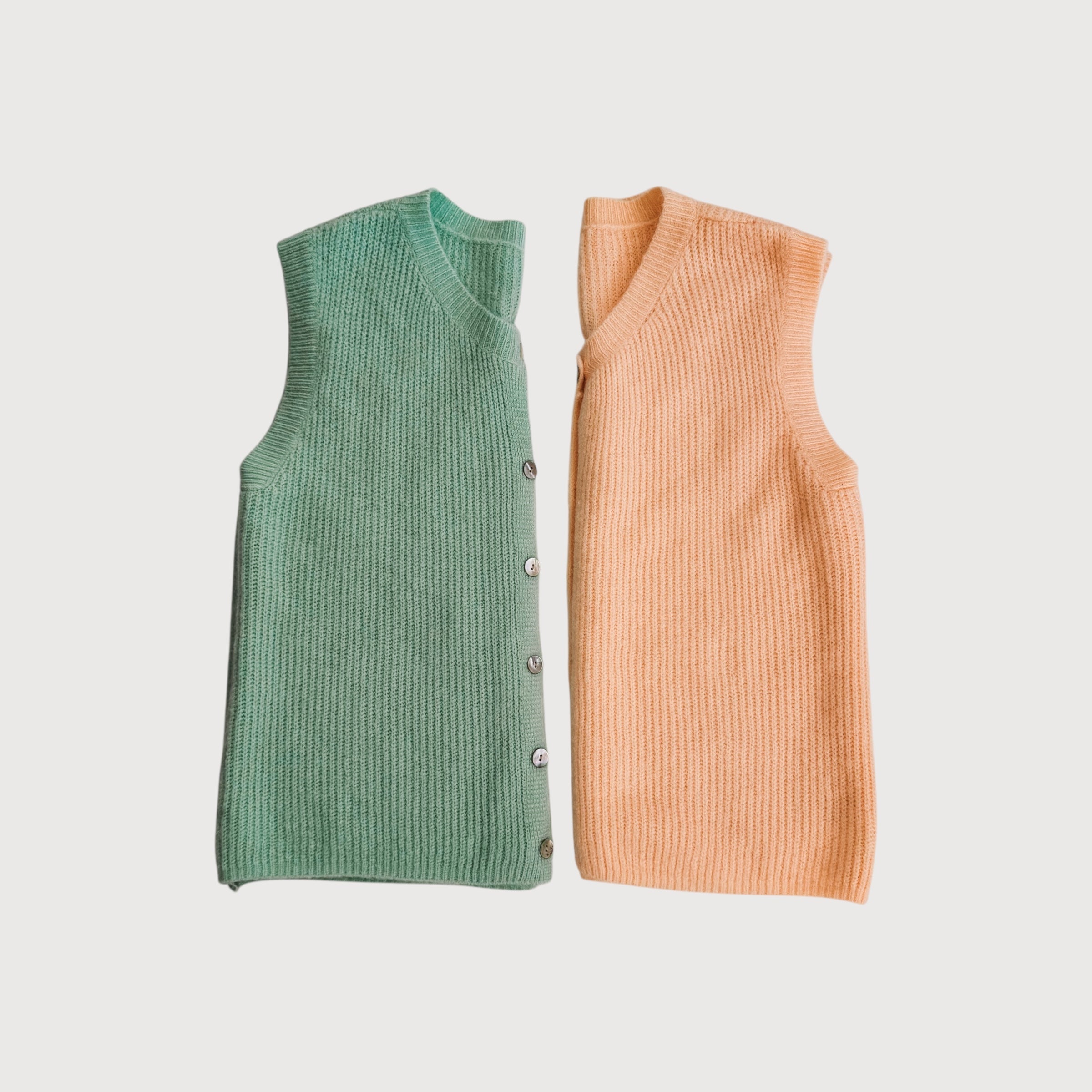 MOM spring vest