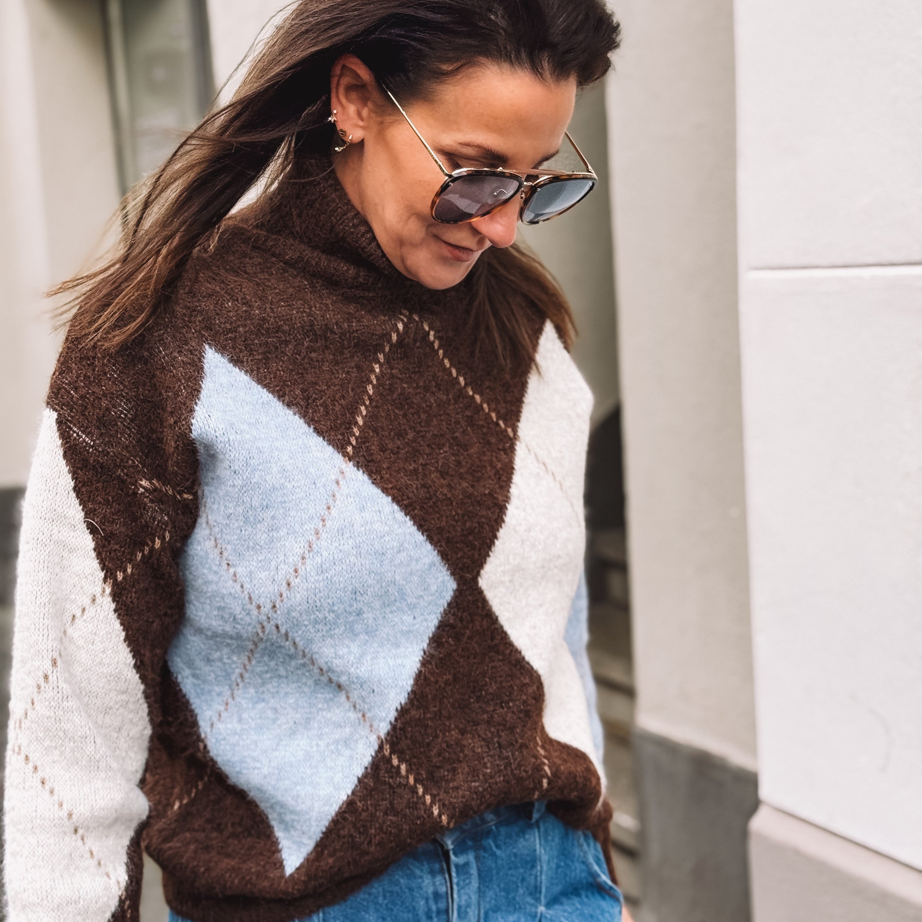 MOM turtleneck Sweater